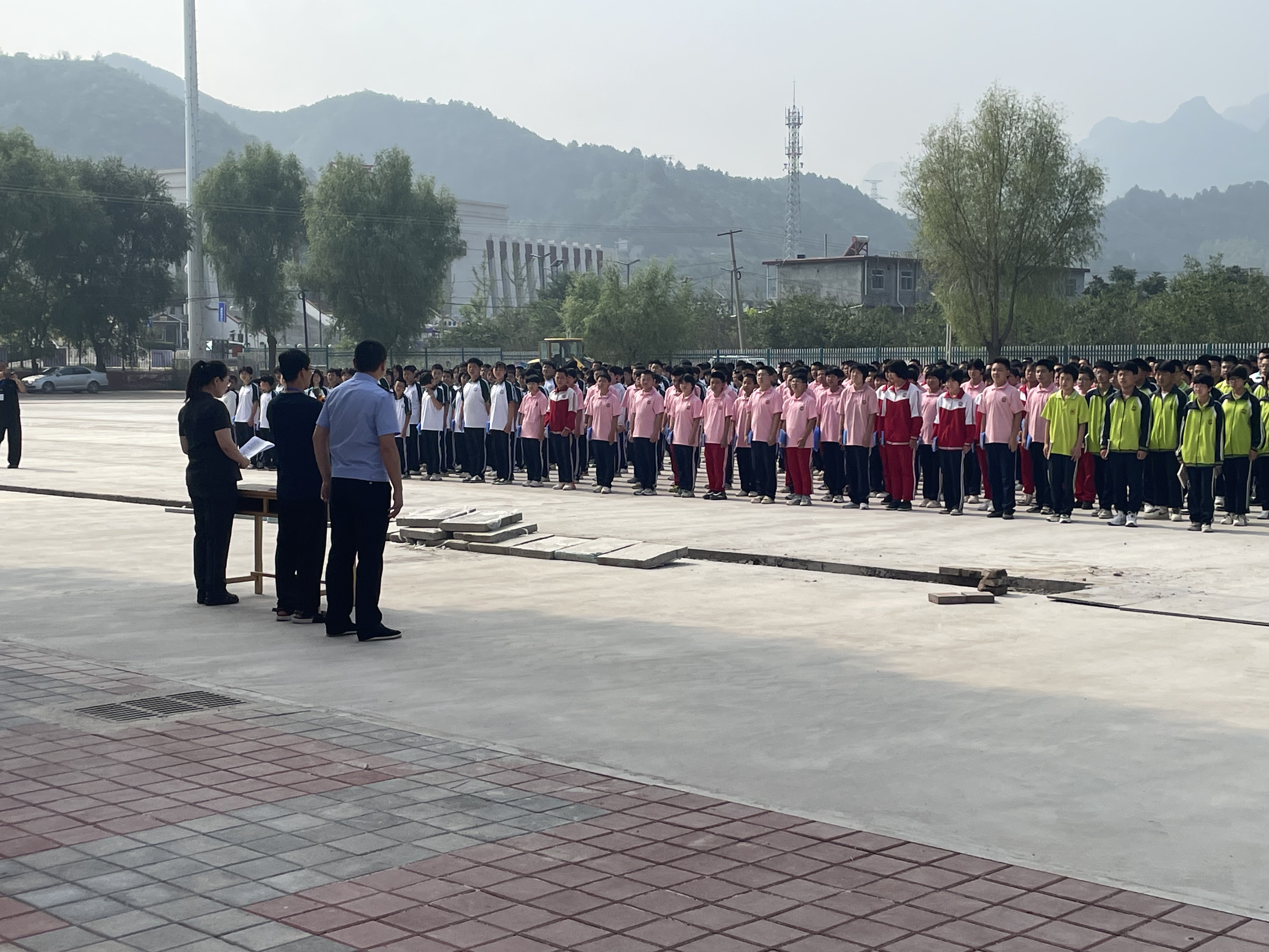 河北承德县：法治进校园 护航开学季_fororder_图2