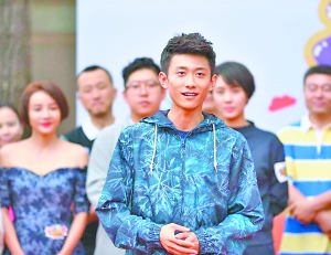 《家有儿女初长成》:张一山高亚麟回归 王琳替宋丹丹