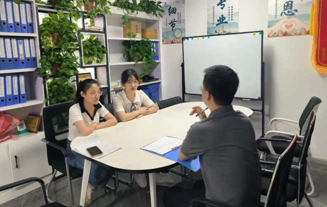 沣西新城：“全程网办”加速就业政策落地_fororder_2