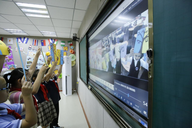 【原创】青岛大学双语实验学校新学期中外人文交流线上课堂举办_fororder_图片3