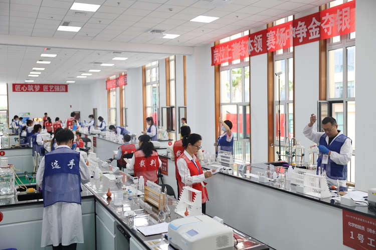 （原创）职业技能“大练兵”！2023年河北省建设行业职业技能竞赛决赛开幕_fororder_2