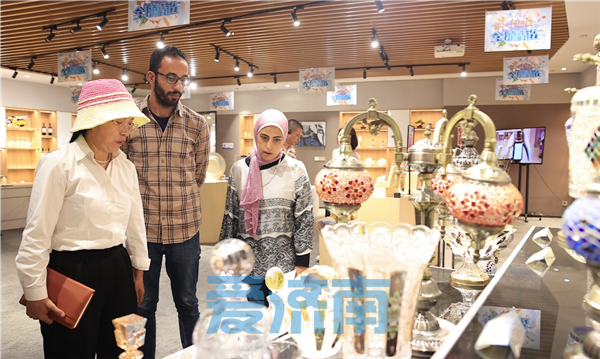 奋进新时代 外媒看济南｜外媒记者走进济南 感受泉城高质量发展脉动