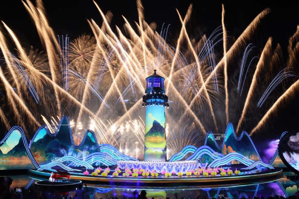 Fourteenth Yangtze River Three Gorges International Tourism Festival Kicked off in Yichang_fororder_图片4
