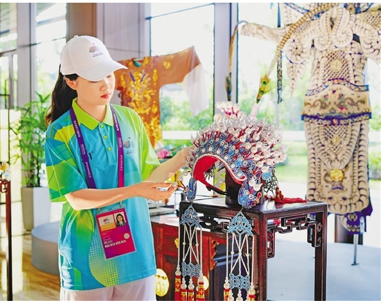 探营金华亚运分村：在村里，还能逛工艺美术展_fororder_1695344601001_650ce7d9ce023a0001cb0fa9