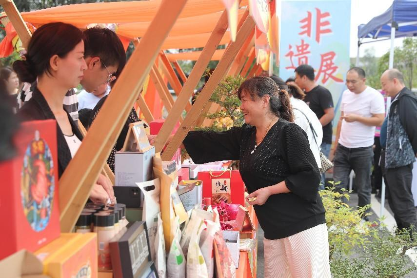 庆丰收 促和美 西安高新区庆祝第6个农民丰收节_fororder_图片5