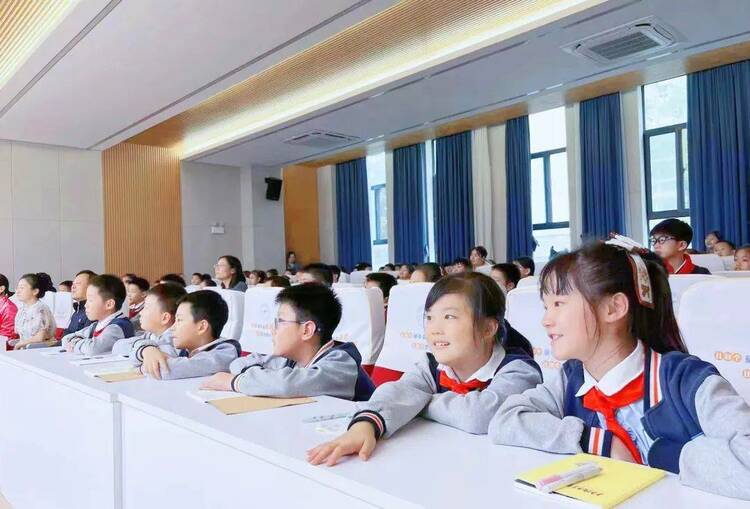 宾果智能受邀举办武汉金银湖二小科普“五进”系列活动——机器人嘉年华