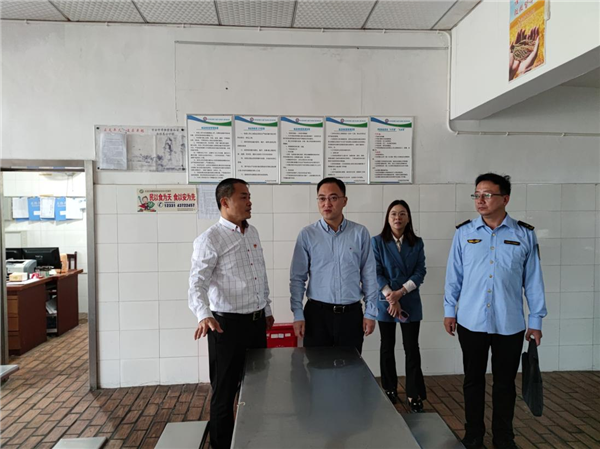 重庆大足万古镇人大：拧紧节前“安全阀” 确保安全“不放假”_fororder_图片1