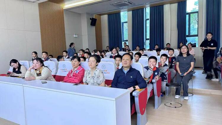 宾果智能受邀举办武汉金银湖二小科普“五进”系列活动——机器人嘉年华