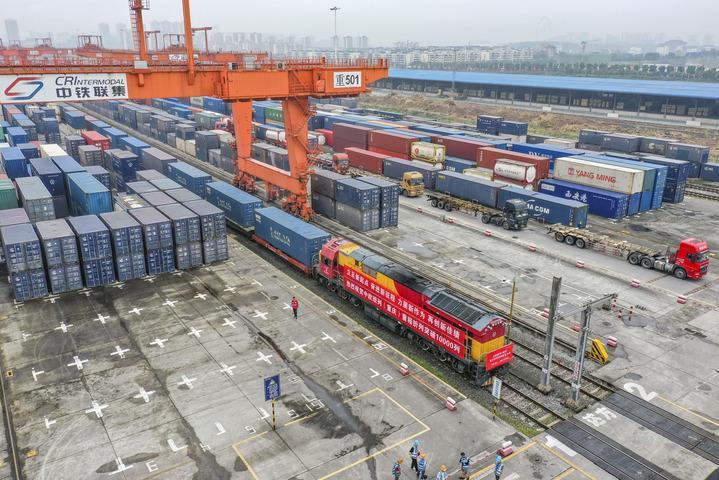 跨越山河开新途——中欧班列一线漫行记