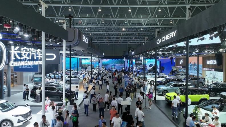 Fever of New Energy Vehicles Expands Across Hefei_fororder_1