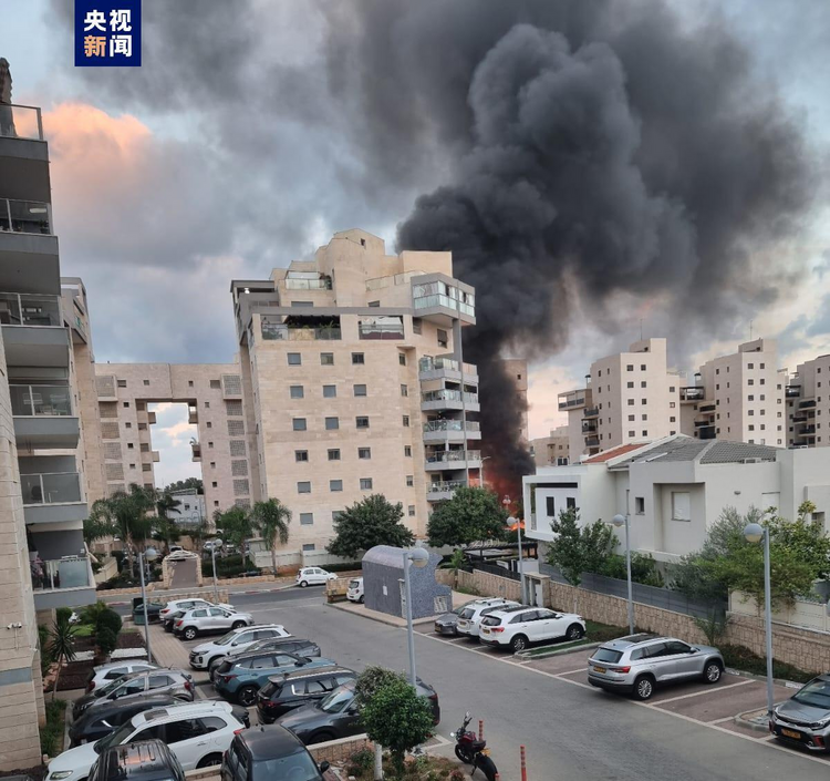 中东面面观丨巴以爆发冲突 “史无前例” 和平之路道阻且长