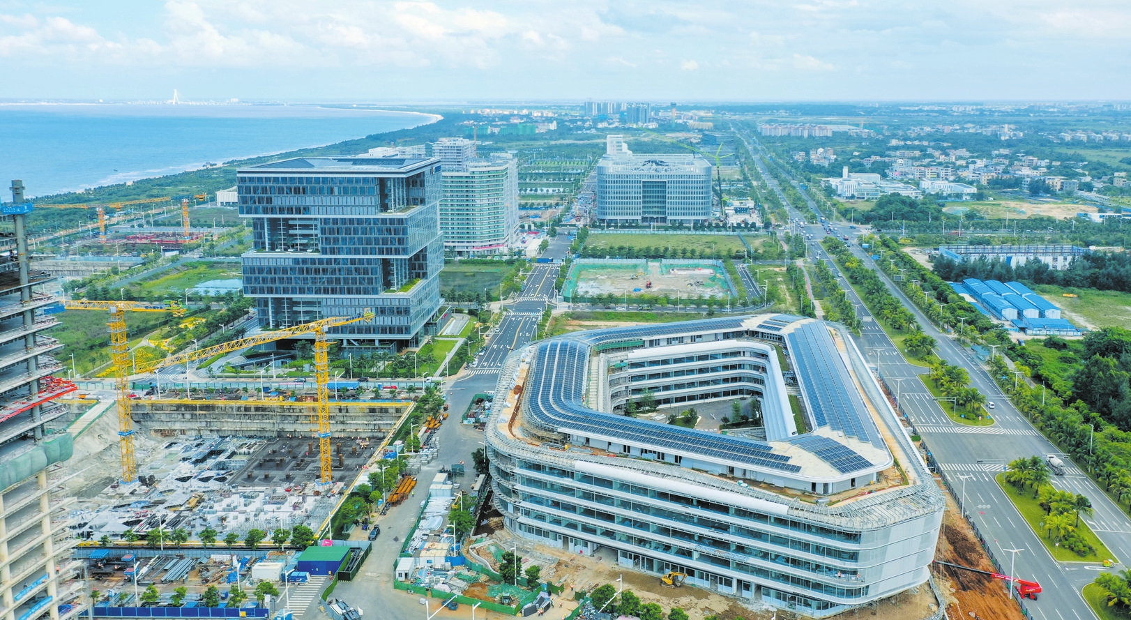 海口经济圈今年1-8月固投同比增长8.2%