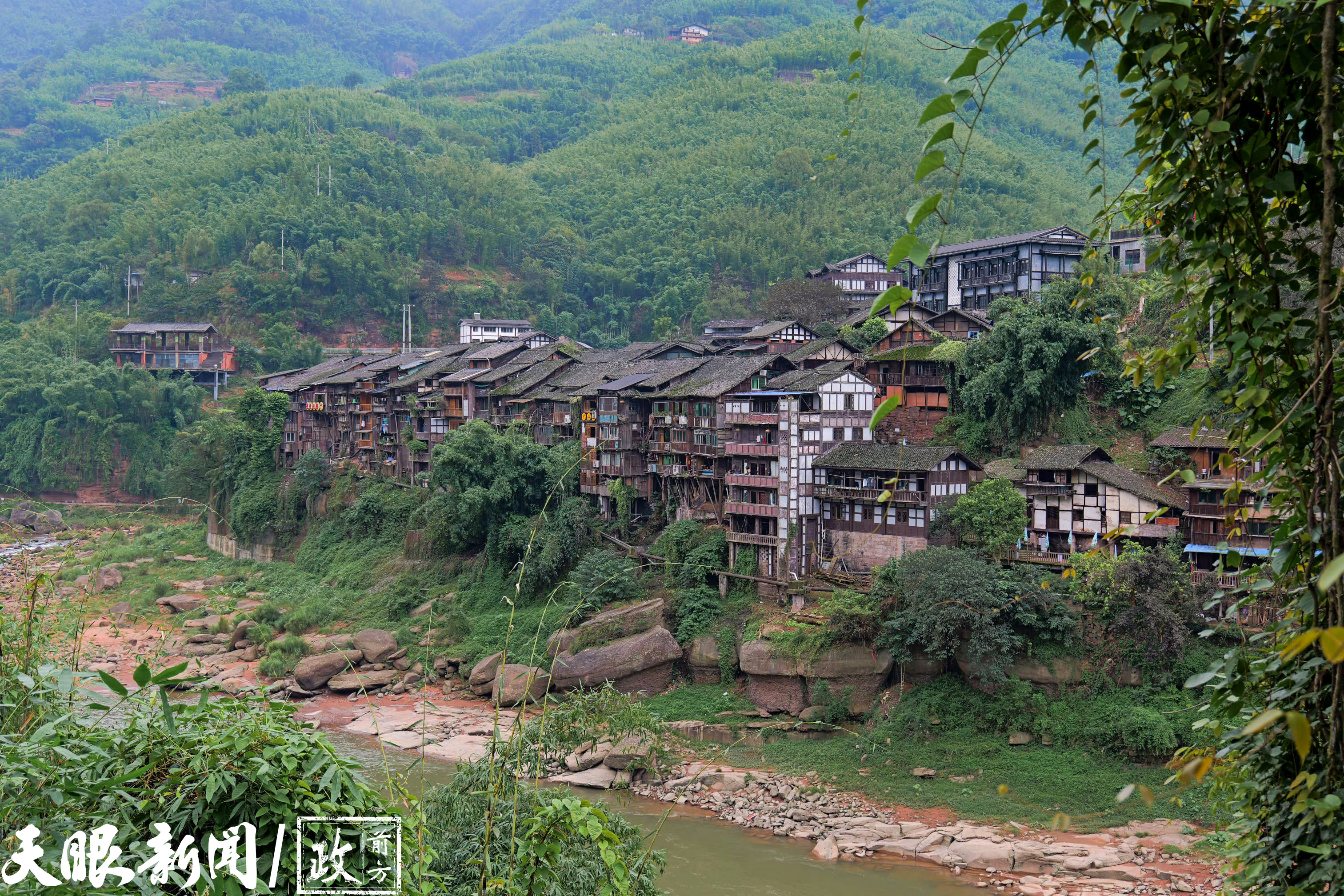 丹青赤水向世界进发｜赤水市奋力推进旅游产业化打造世界级旅游景区