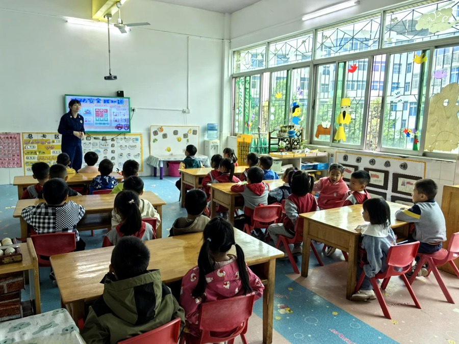 赣州市宁都县消防救援大队开展消防宣传进学校活动_fororder_91