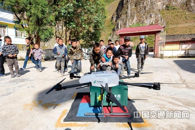 【壮丽70年 奋斗新时代】黑马添翼达四方——新中国成立70周年邮政业发展成就综述