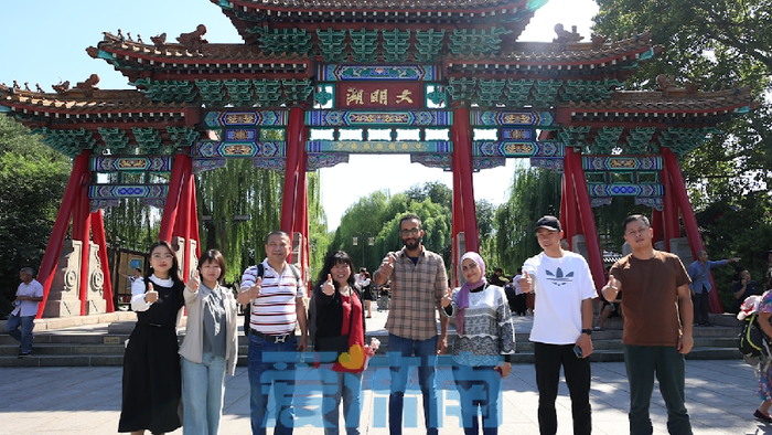 奋进新时代 外媒看济南｜外媒记者走进济南 感受泉城高质量发展脉动