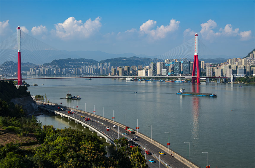重庆万州：再现高峡平湖美景_fororder_LOCAL1697593237375WBO9Q7RMM0
