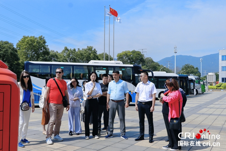 外媒代表团访问福州厦门 切身感受福建历史文化保护成就和经济社会发展成果_fororder_retouch_2023101813595877