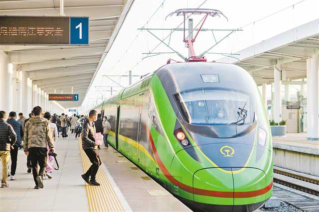通道为“媒” 渝滇携手加速融入“一带一路”