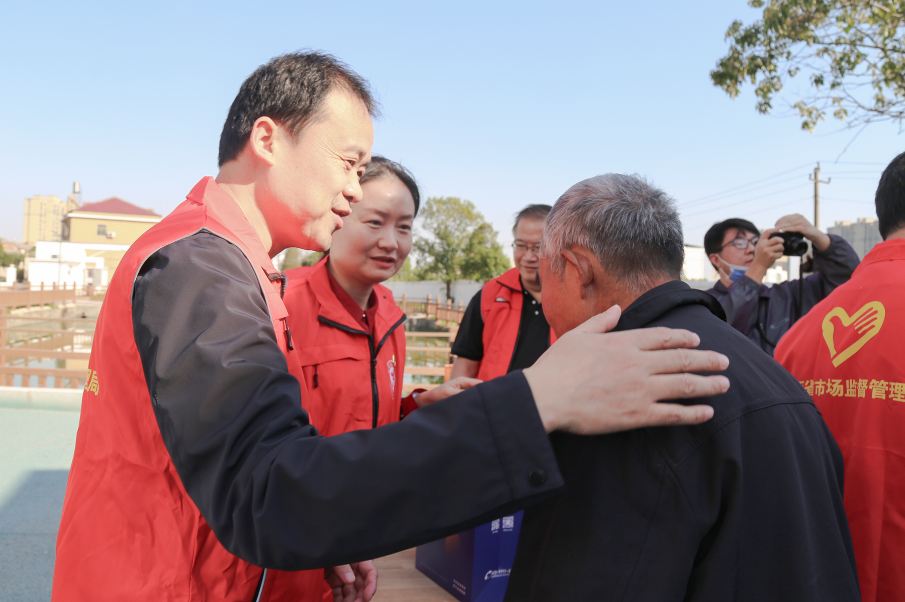 江西省市场监管局新闻宣传处和行政审批处支部联合开展“重阳敬老”活动_fororder_图片10