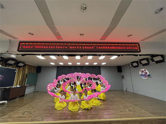 延吉市流动少年宫 圆城乡学生艺术梦_fororder_吉林延吉2