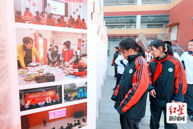 （转载）传递文明新风尚文明城市创建成果展走进校园