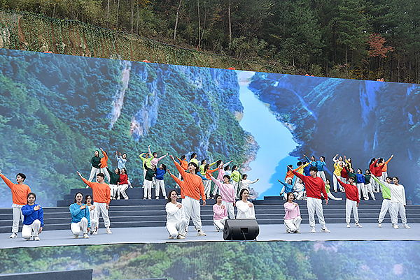 第十三届大蜀道国际文化旅游节开幕_fororder_开幕式文艺演出