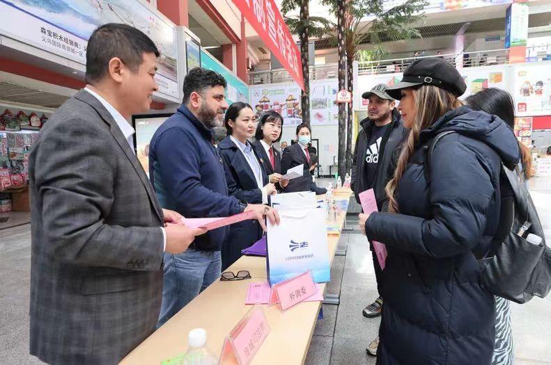 浙江义乌“以外调外”涉外解纷工作法：让外商在义乌安心创业、舒心生活_fororder_1721538373862182916_720px