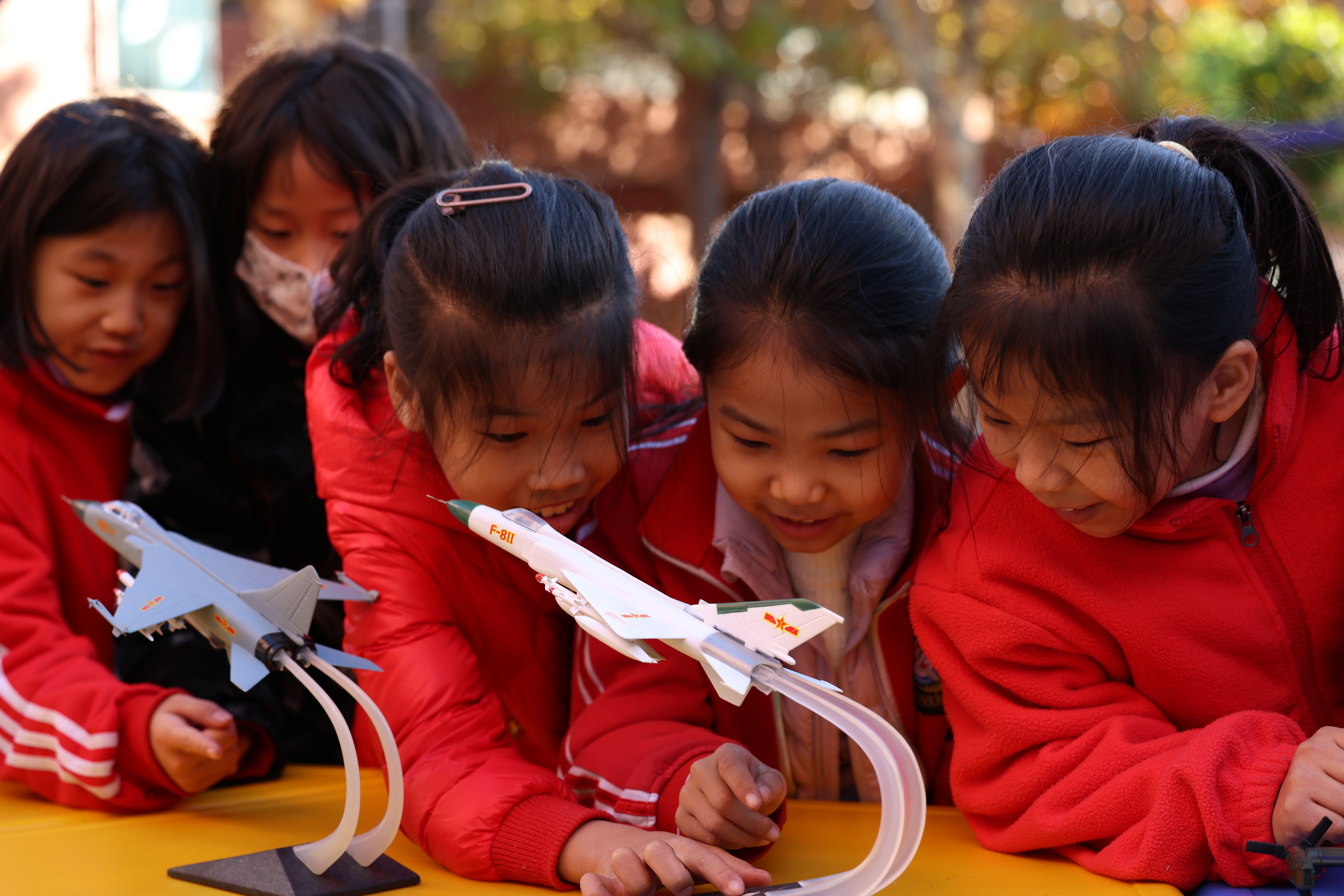 石家庄市新华区：航空科普进校园  点亮少年航天梦_fororder_微信图片_20231205144213