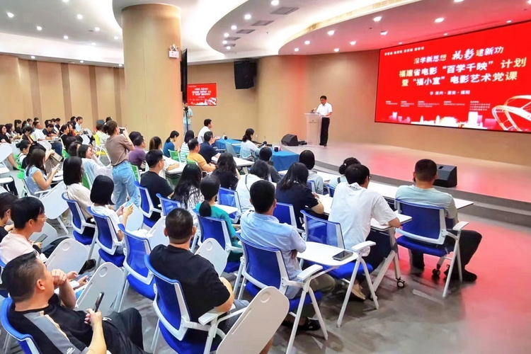 福建惠安：“邻”心聚力 持续推动主题教育惠民生_fororder_图片1