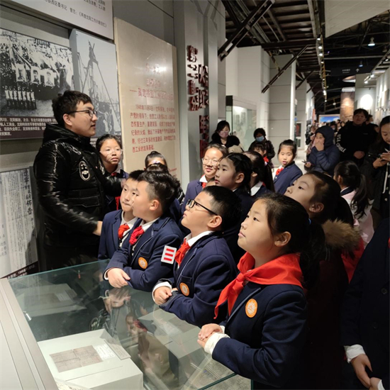 沈阳北塔小学联合沈阳大学开展思政一体化建设实践活动_fororder_教育