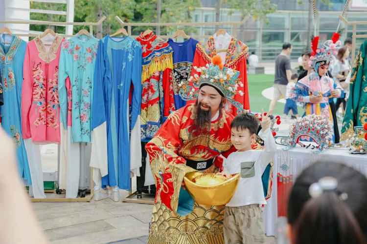 三大戏剧节在深圳南山同日开幕_fororder_图片2