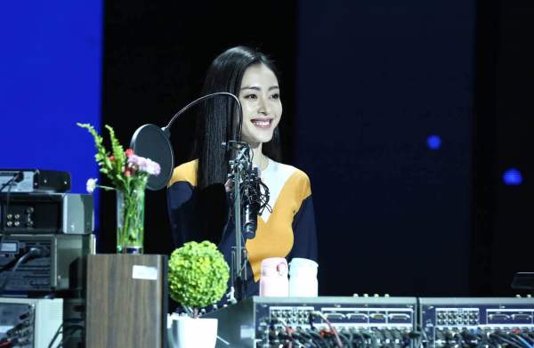杨洋难忘军艺求学生涯：走到哪都要抬头挺胸
