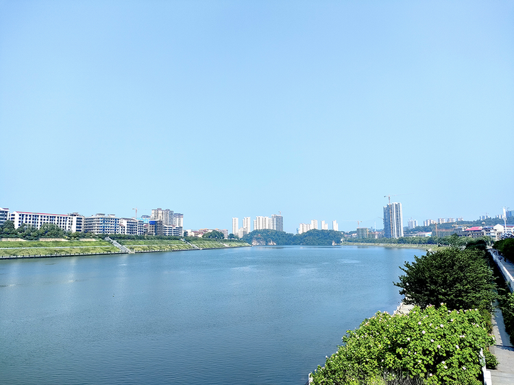 湖南新邵:河长制促“河长治” 守护绿水青山_fororder_图片2