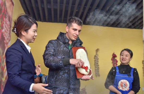 外媒记者走进运城永济 感受古老文化与乡村振兴的精彩交融_fororder_1117图片2