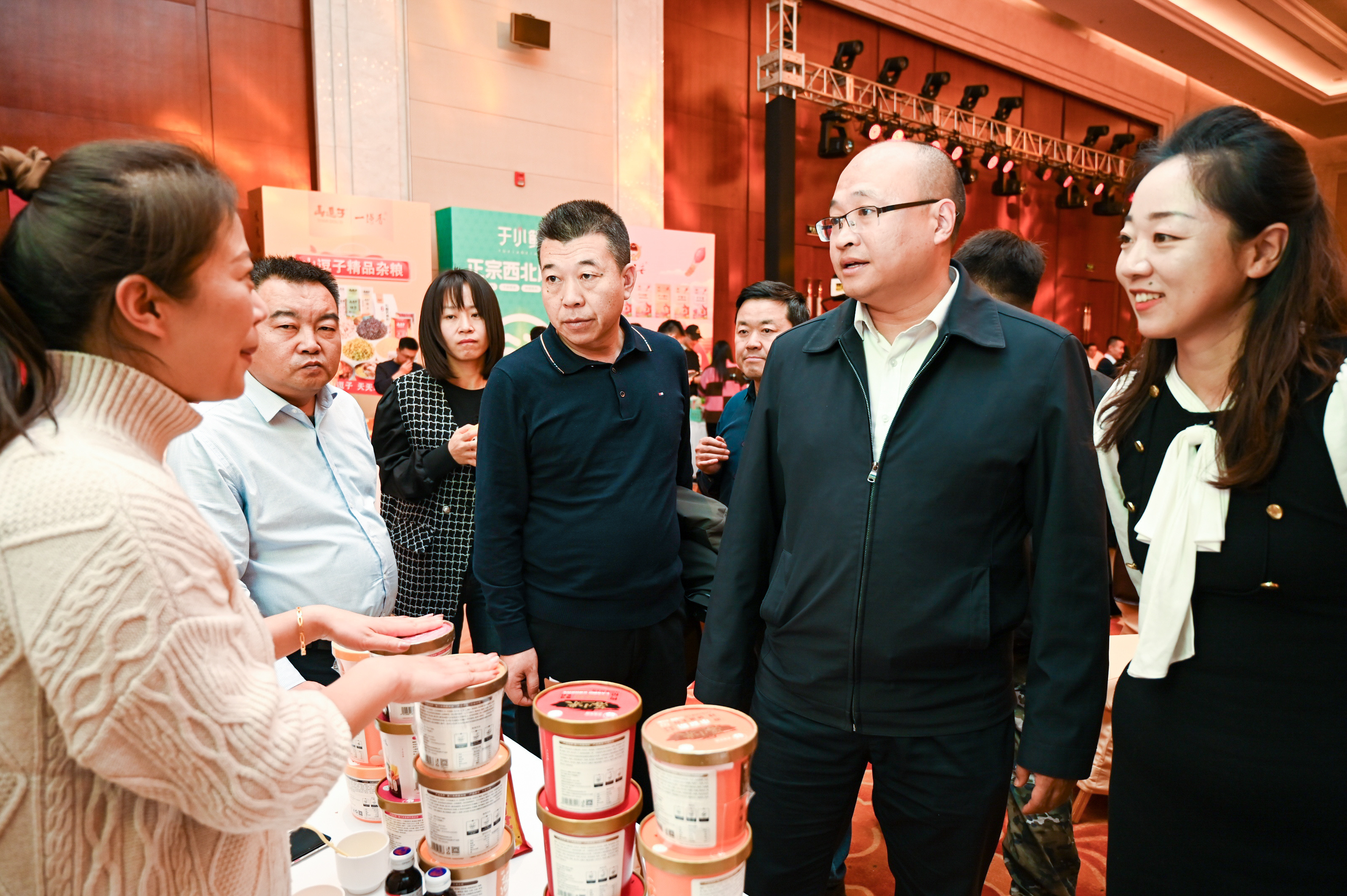 政府创新 商会赋能 投资宁夏银川推介会在天津举行_fororder_3