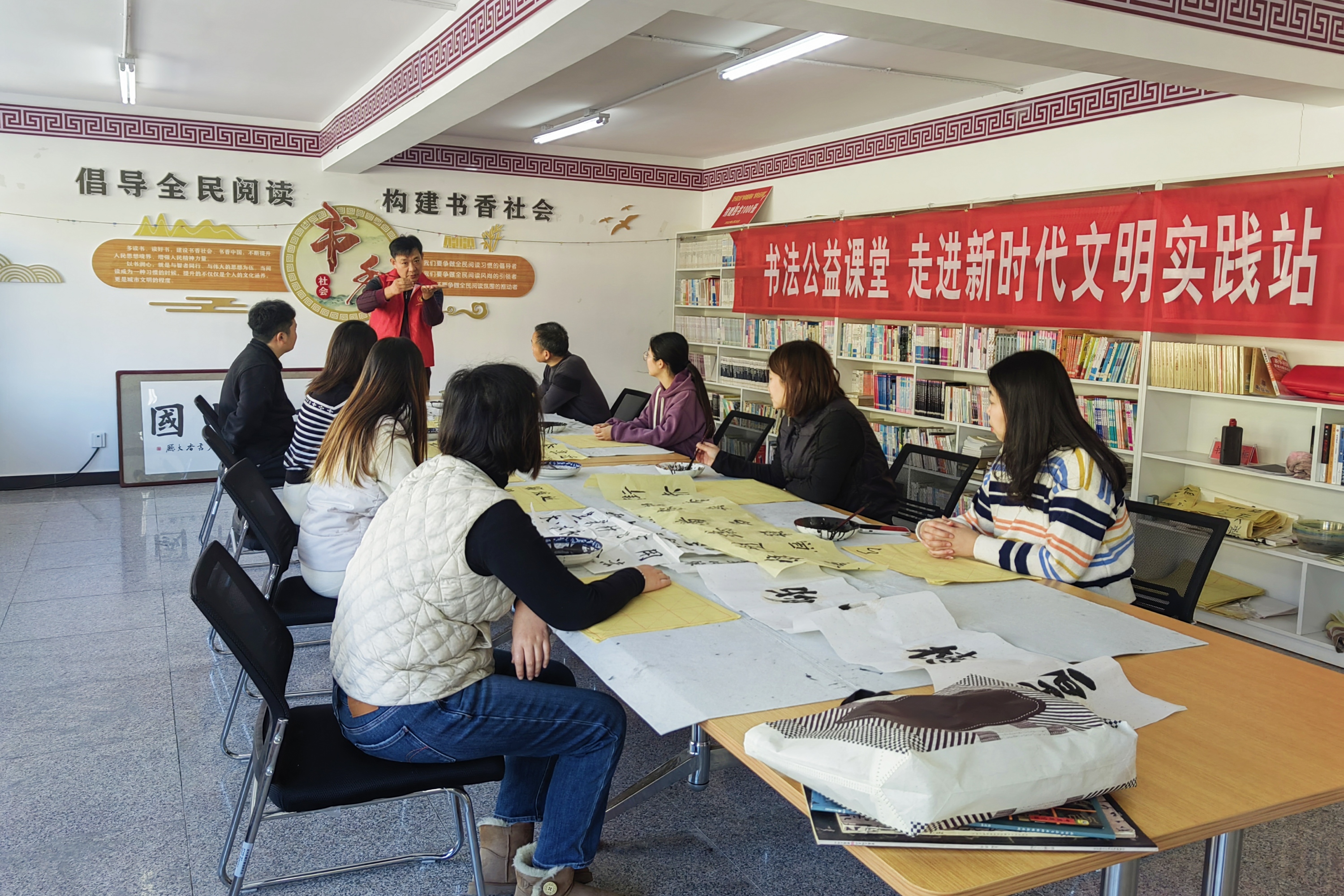 河北定兴：文明实践“小”阵地 服务群众添活力_fororder_001