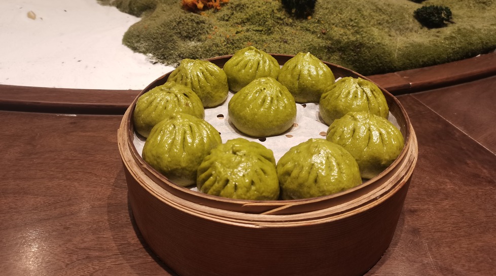 翡翠松茸包：一口下去 鲜香满溢