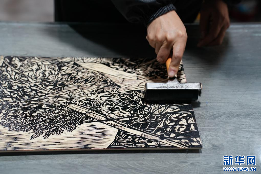 旬阳木刻版画 在传承发展中镌刻美好生活