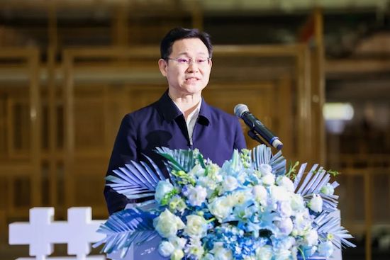 中国高端越野基地年产首破纪录 长城汽车荆门工厂年度第10万辆车下线_fororder_image003