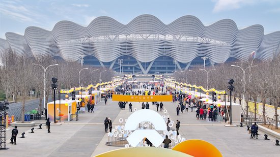 ET9亮相NIO Day 2023：原创核心技术成蔚来高端“底色”_fororder_image001