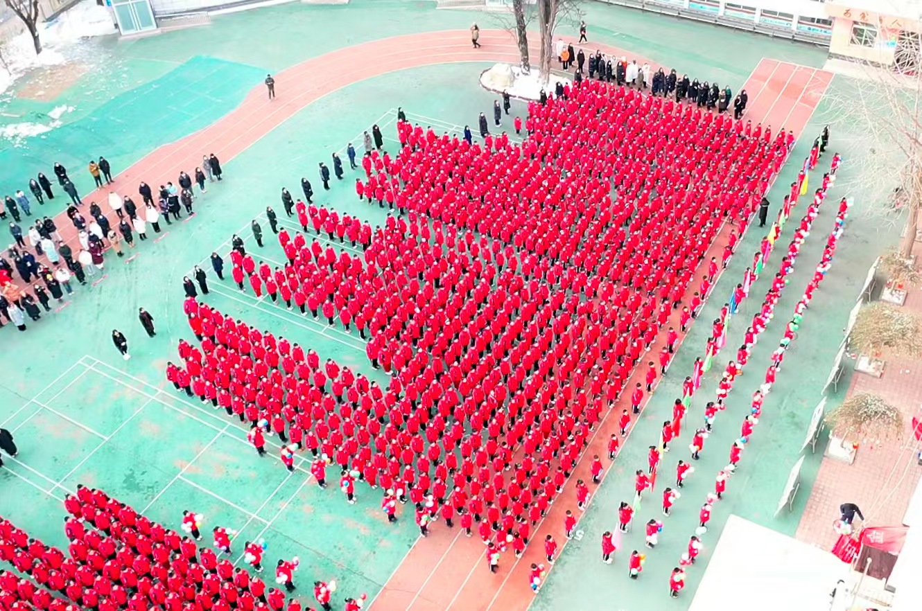 河北承德：百年老校的120岁“生日”这么过……_fororder_微信图片_20231227151051