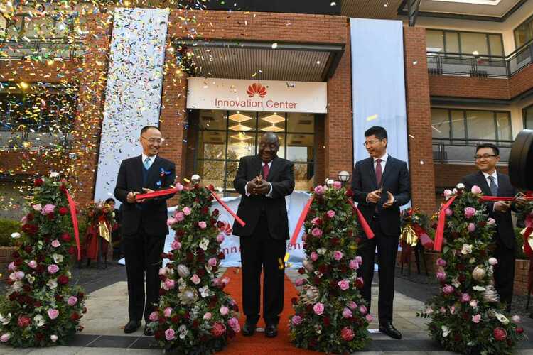 直通使领馆 | 中国驻南非大使陈晓东：中南建交25周年 两国关系步入“黄金时代”