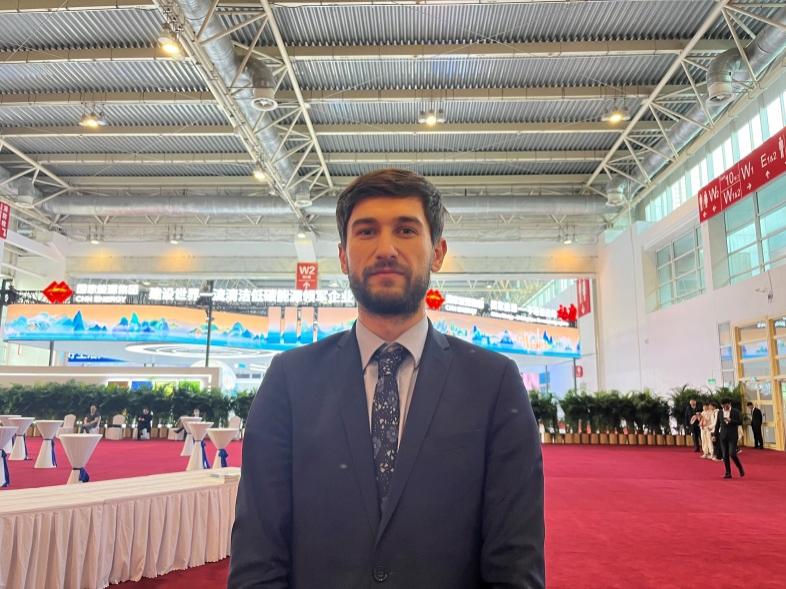 首届链博会在京举行 国际人士点赞中国能源高质量转型_fororder_01