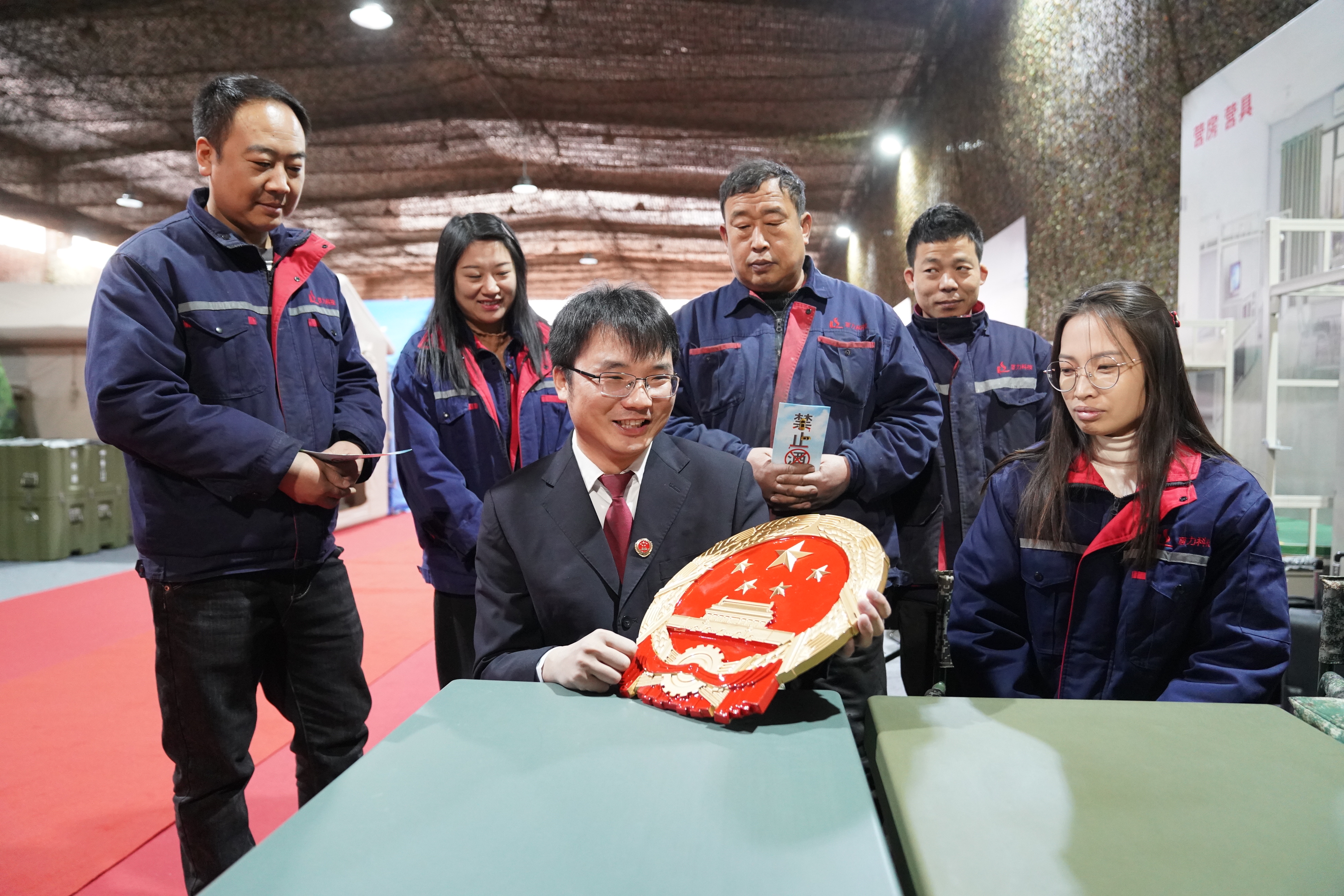 河北邢台：宪法宣传面对面 法律服务零距离_fororder_3.JPG