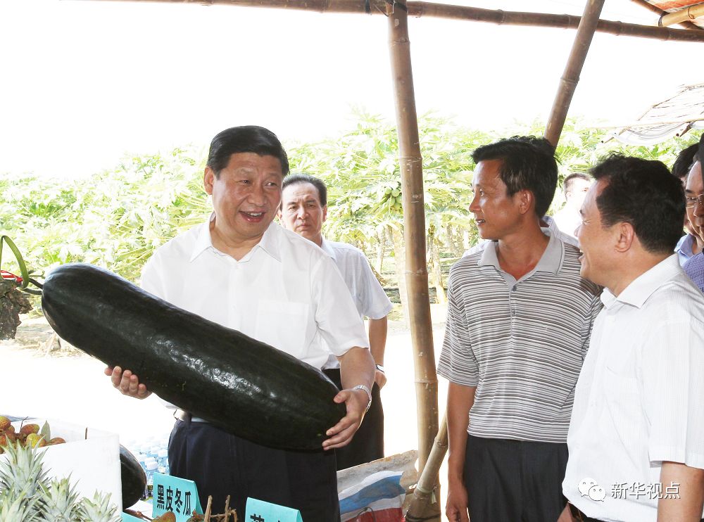 昨晚《新闻联播》中的这一幕，让无数网友为之动容…