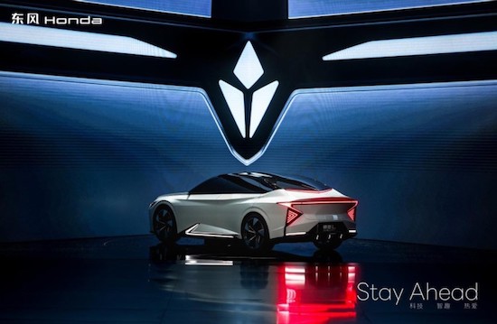 全年终端销量超61万、单车型超21万 东风Honda满电进击下一程_fororder_image005