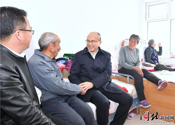 许勤在张家口调研检查
