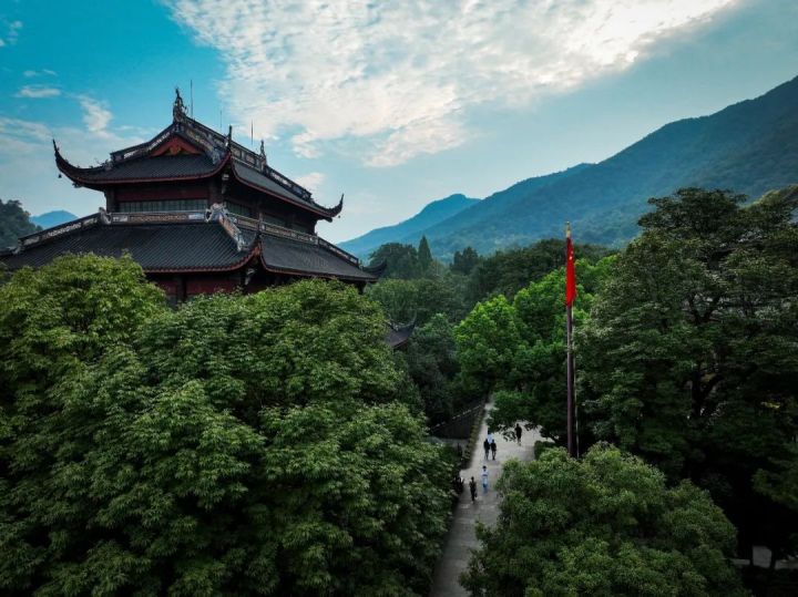 2024年这12天，杭州灵隐寺免费开放_fororder_1739458368441044992_720px