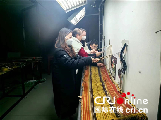 您有一份春节文化大餐已在路上！ ——北京皮影戏经典剧目《樊梨花》复排 将于春节期间和北京市民见面_fororder_image_202401251132